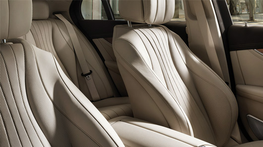 Limousines In a Mercedes-Benz E-Class, the Saddle Brown leather interior offers a perfect blend of sportiness and warmth, creating a cozy yet sophisticated cockpit when paired with open-pore wood or brushed aluminum trim.